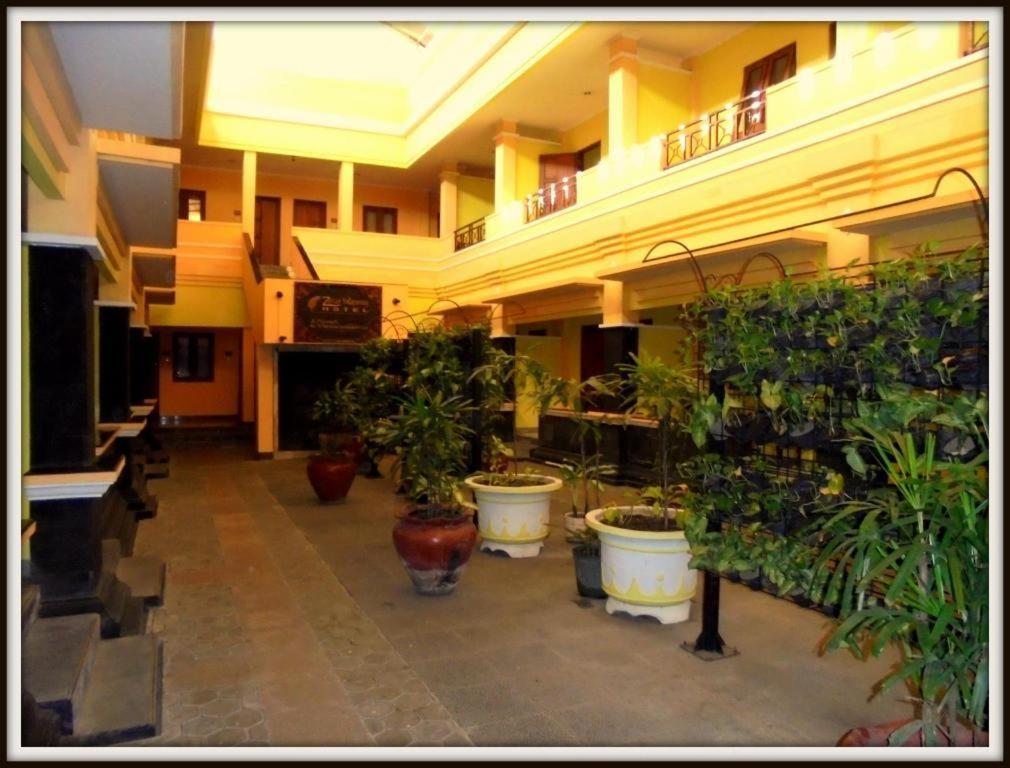 לומבוק Hotel Zaitun Selaparang מראה חיצוני תמונה