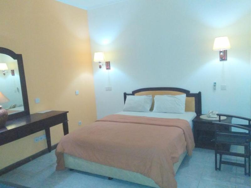 לומבוק Hotel Zaitun Selaparang מראה חיצוני תמונה